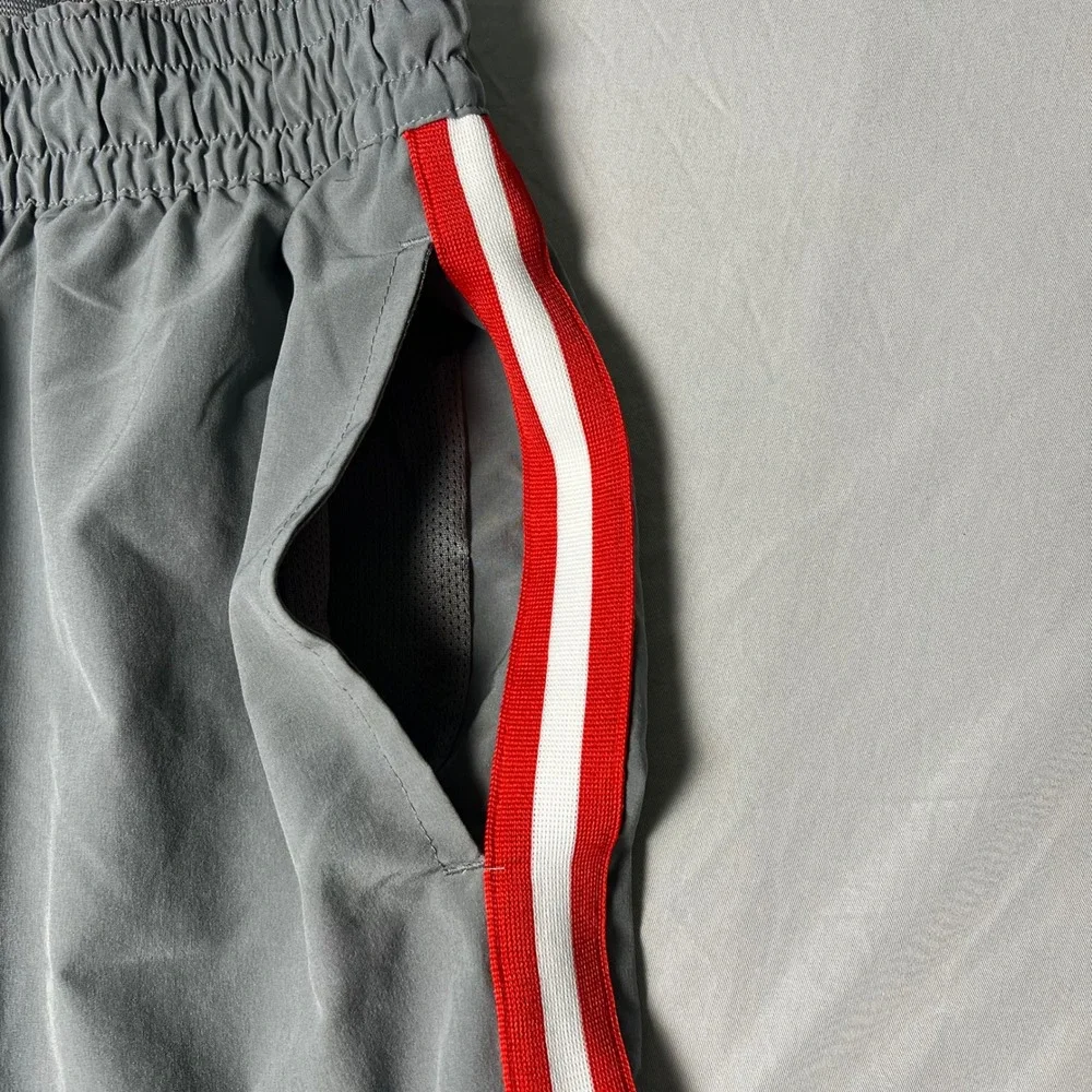 Nike NBA Chicago Bulls Dri-FIT Basketball Shorts Grey Red White Mens Large